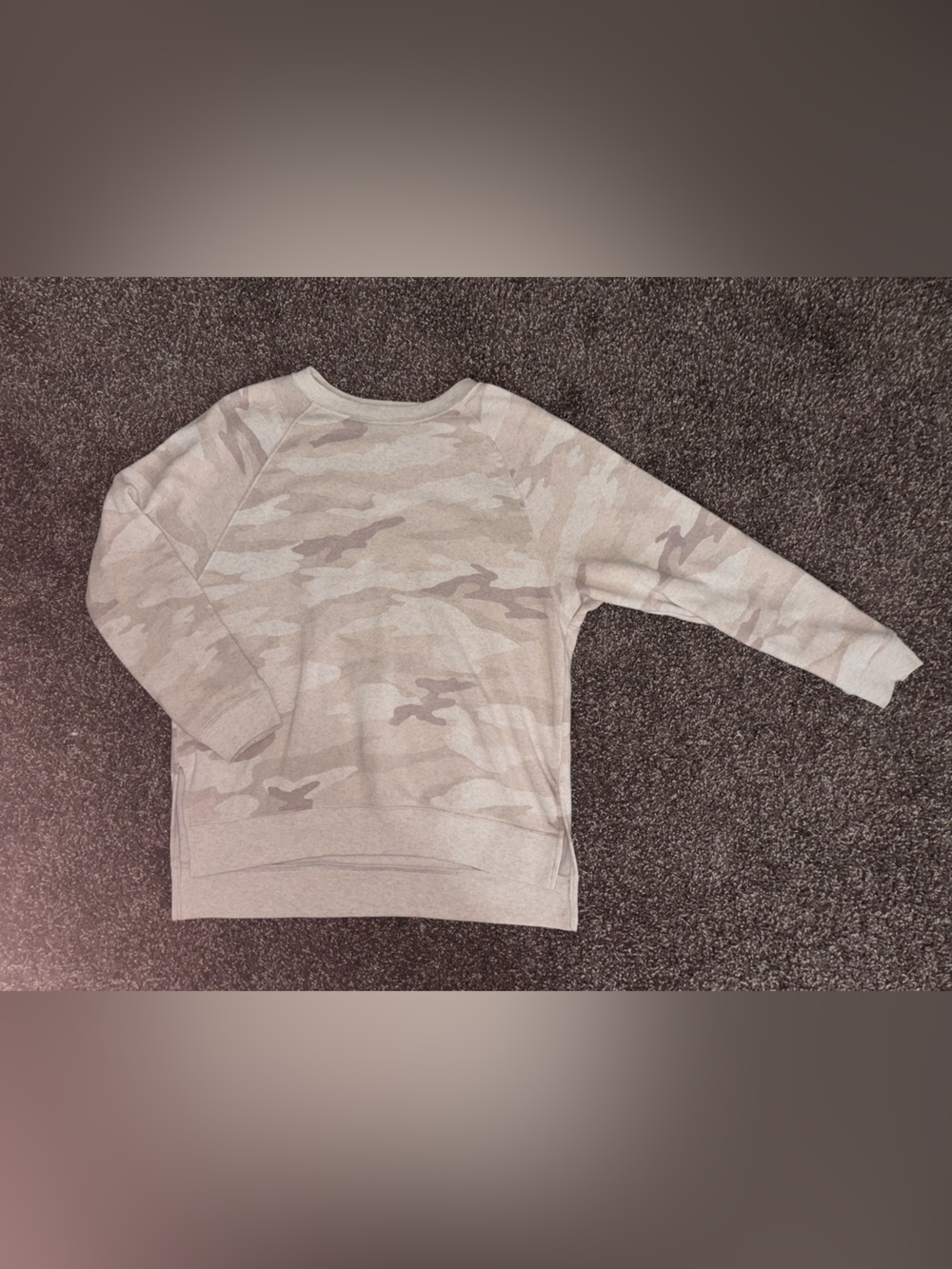 AE Women’s Beige Camo Crewneck Sweatshirt
